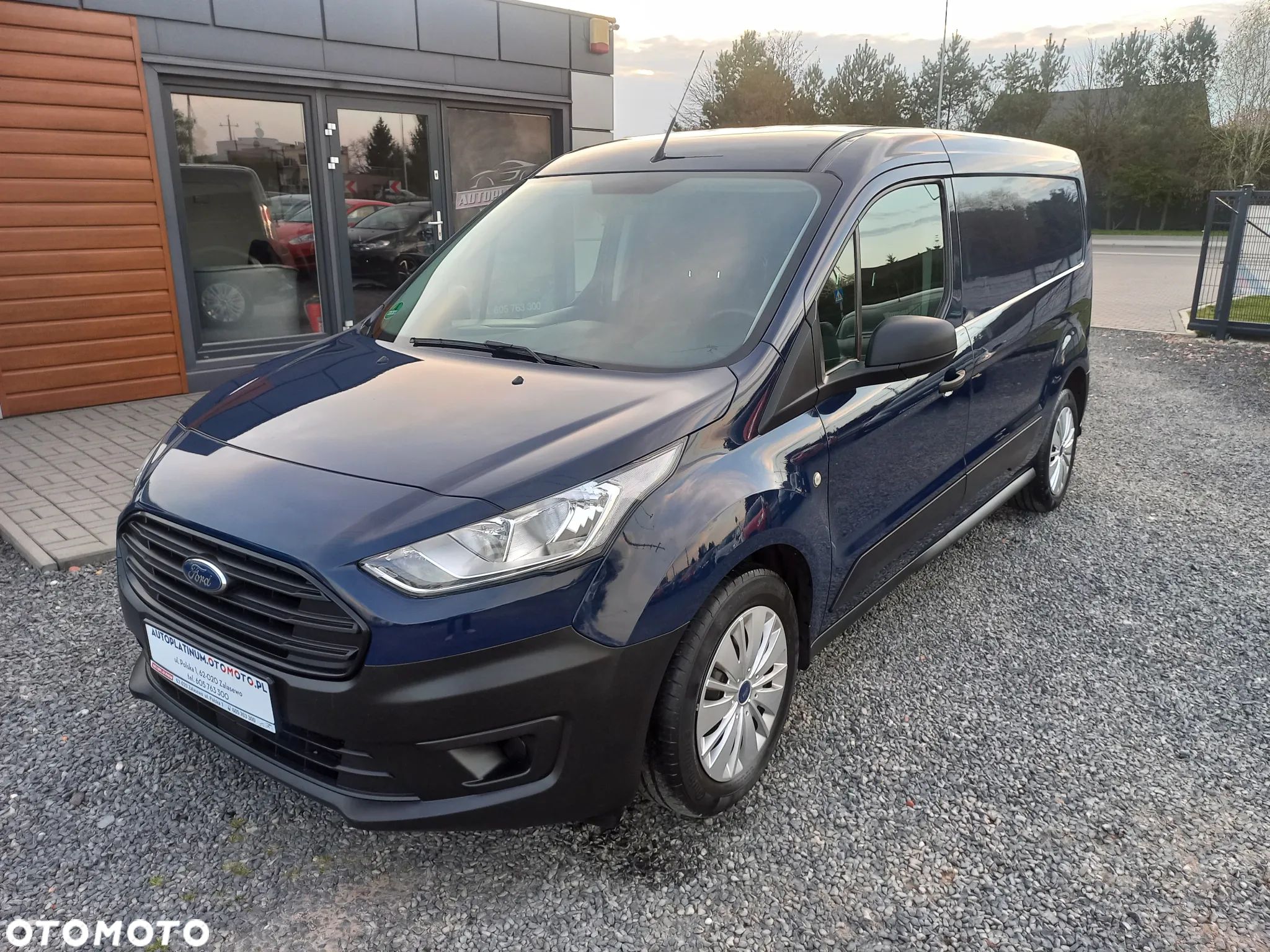 Ford Transit Connect - 1