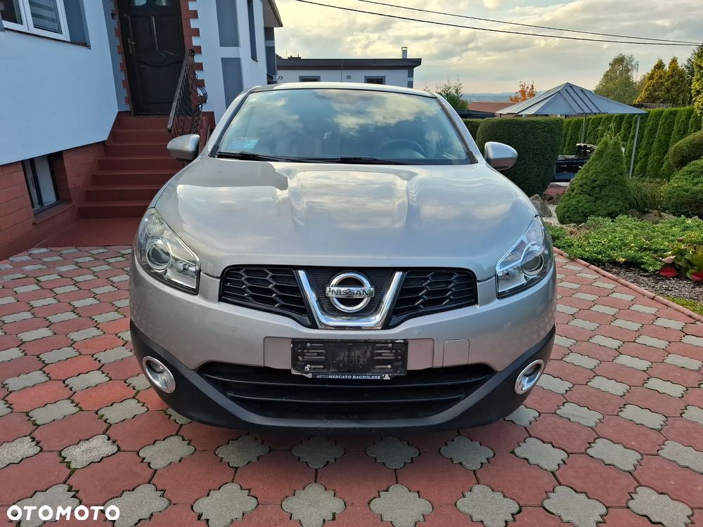 Nissan Qashqai 1.6 visia - 2