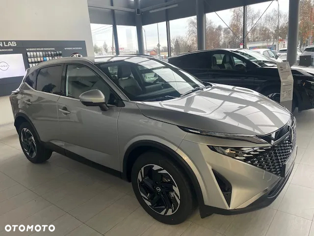 Nissan Qashqai - 2