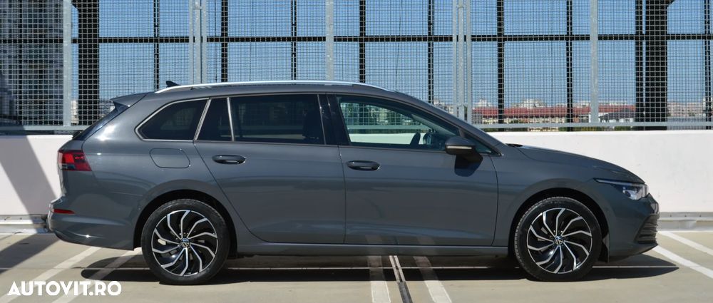 Volkswagen Golf 1.5 eTSI ACT DSG MHEV Style - 19