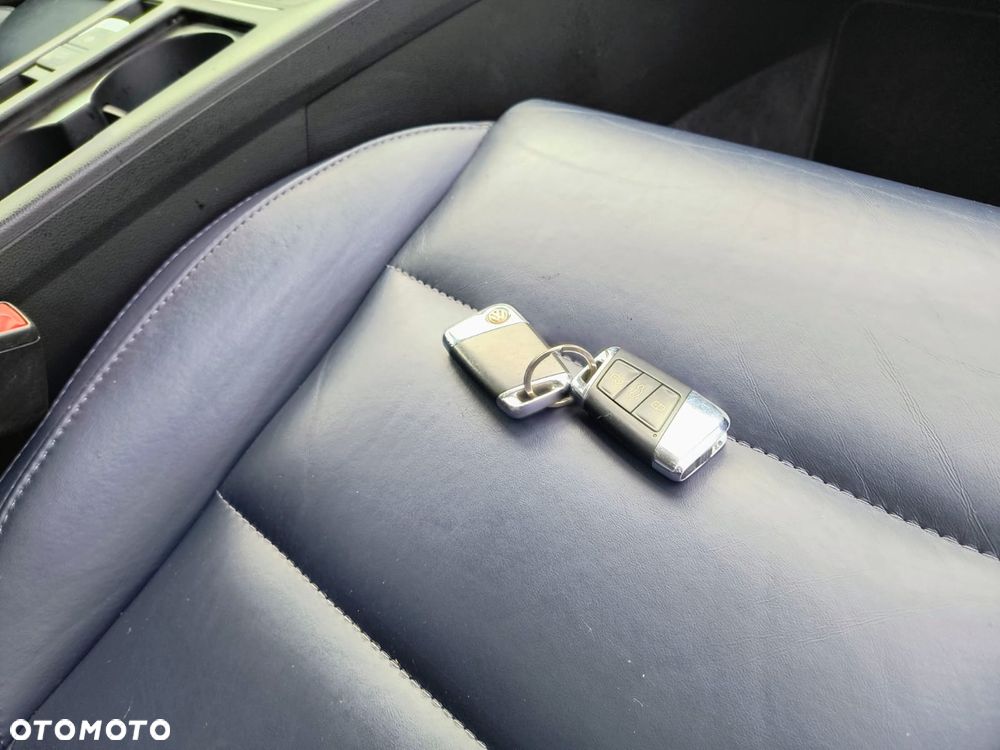 Volkswagen Passat - 29