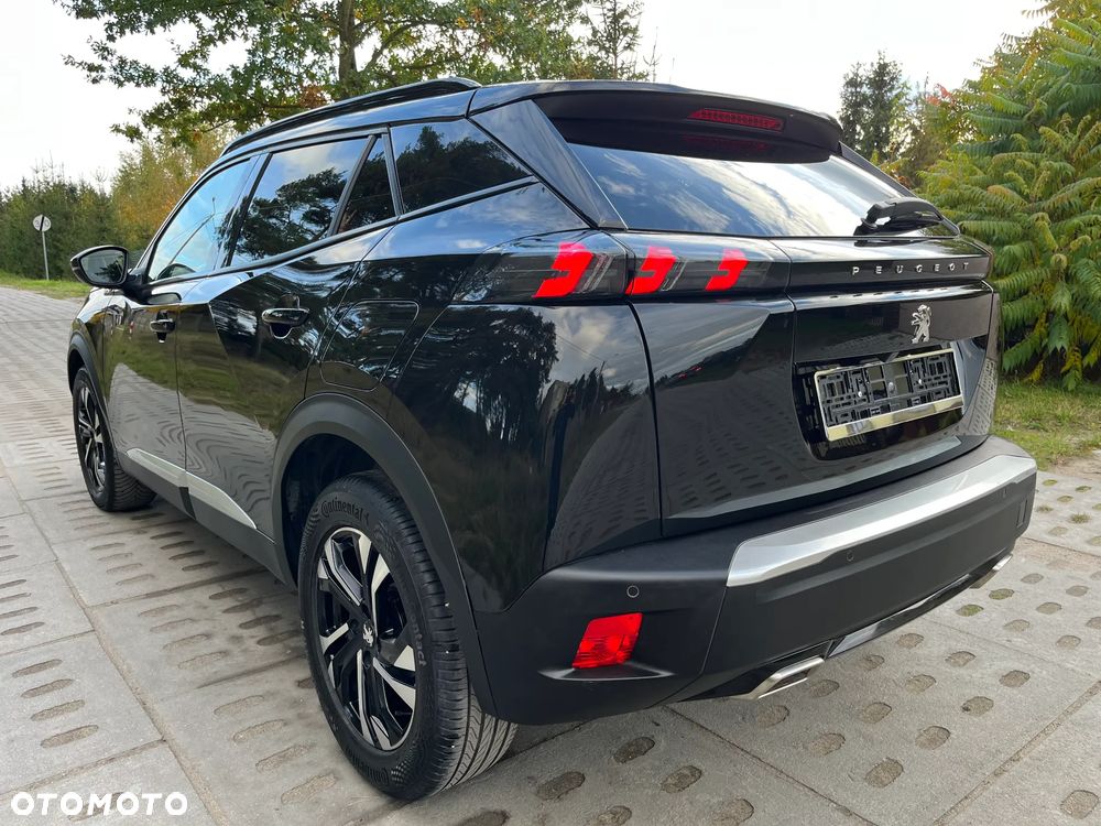 Peugeot 2008 1.2 PureTech GT Line S&S - 15