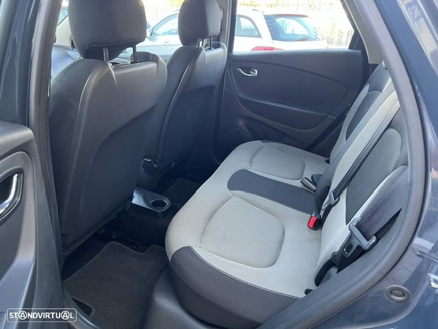 Renault Captur 2015 photo 3