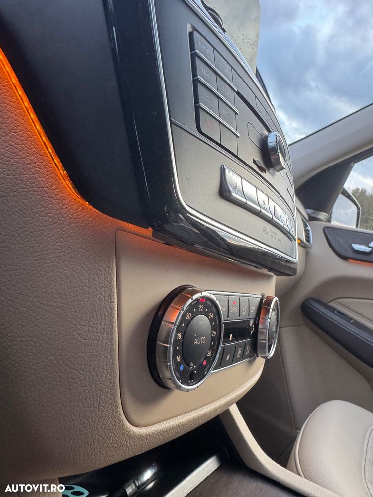 Mercedes-Benz GLE 350 d 4MATIC - 35