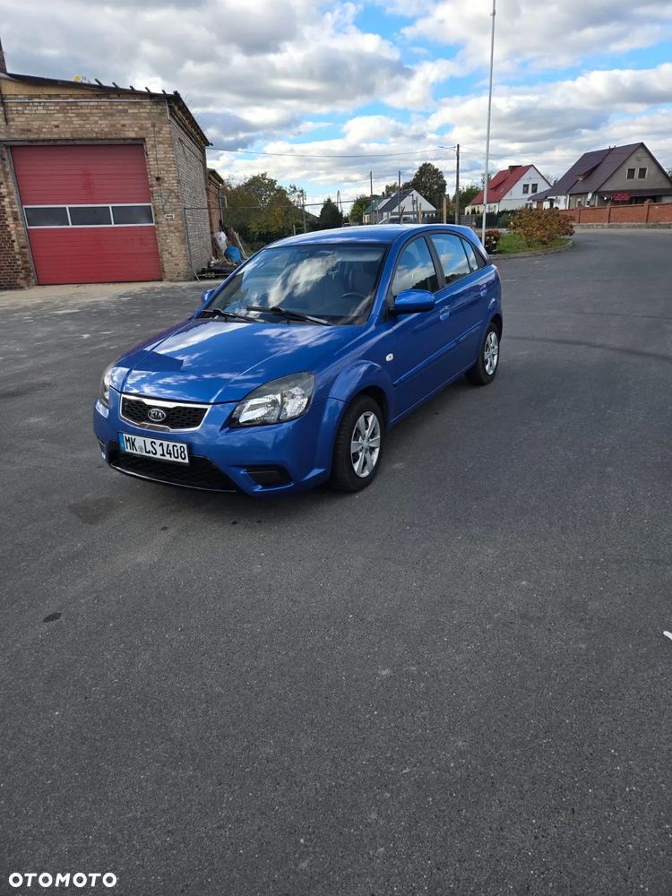 Kia Rio 1.4 Comfort - 2