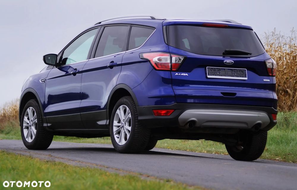 Ford Kuga - 12