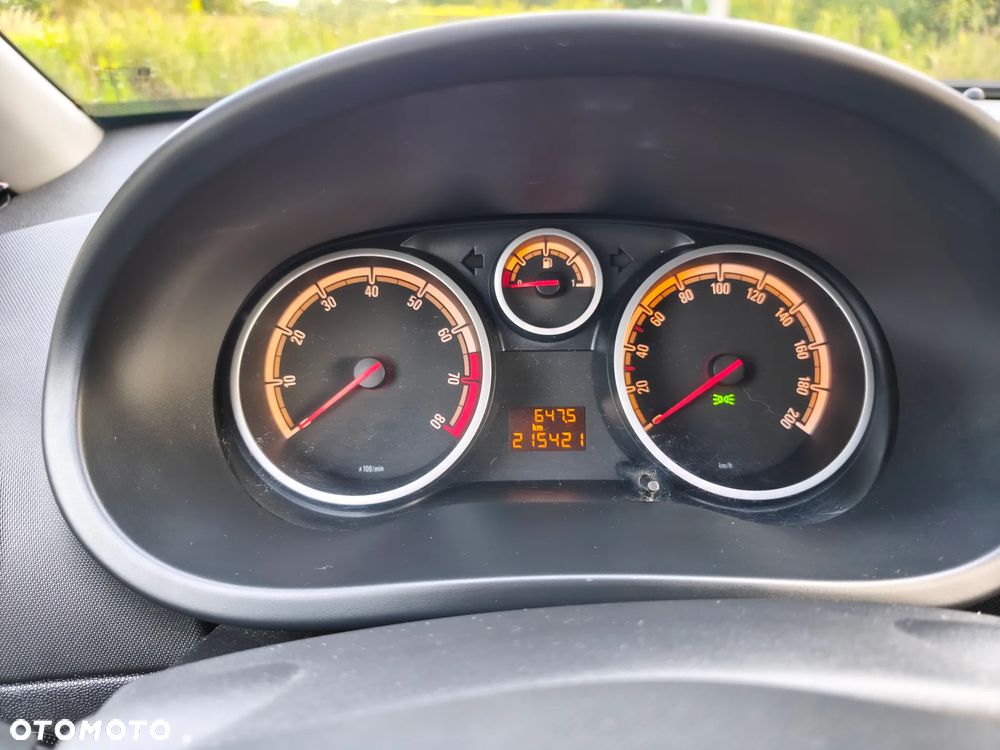Opel Corsa 1.4 16V Enjoy - 8