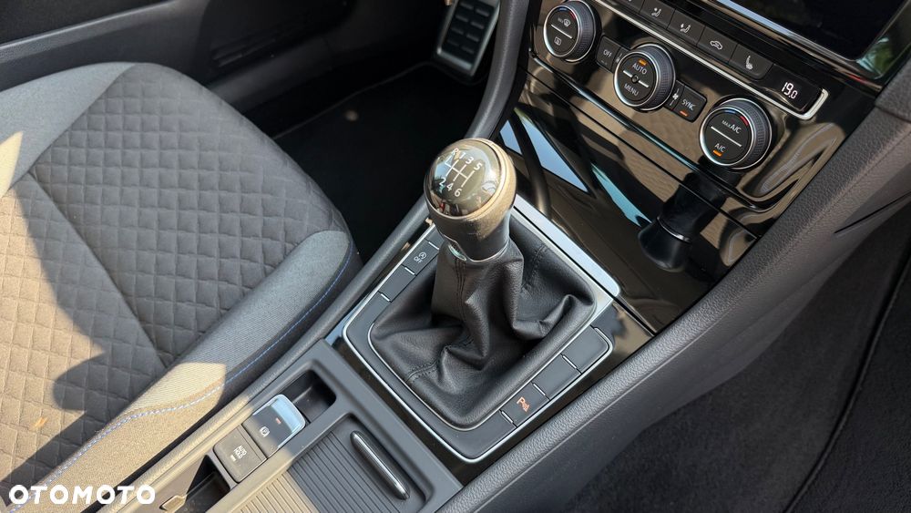 Volkswagen Golf 1.5 TSI ACT OPF Join - 30