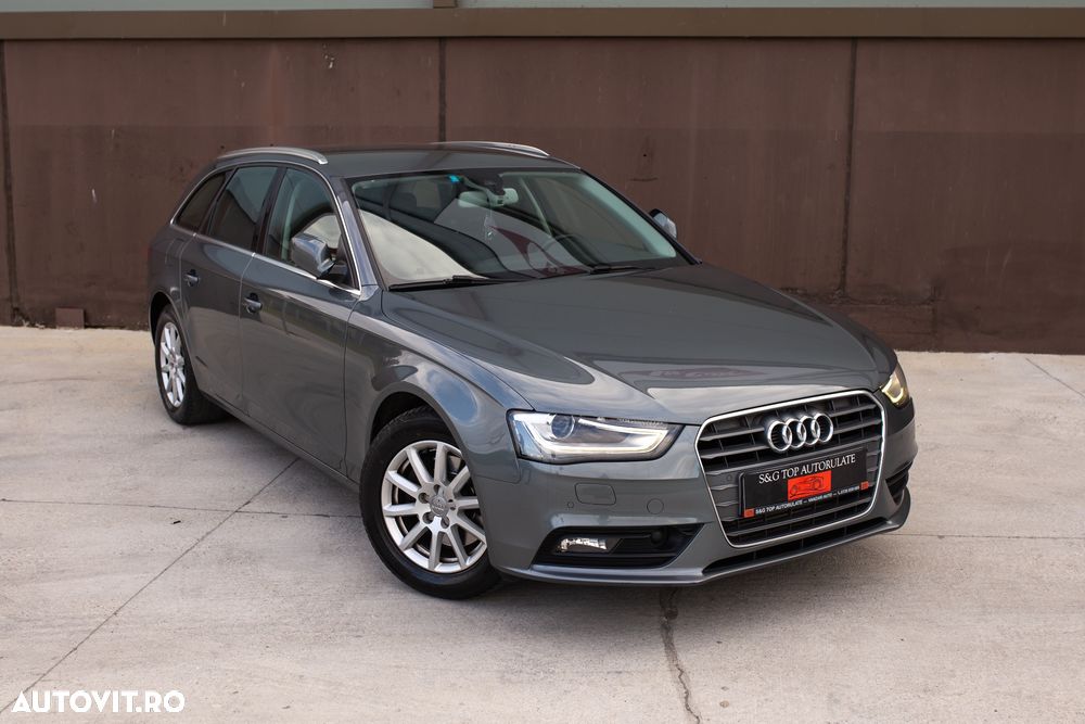 Audi A4 - 1