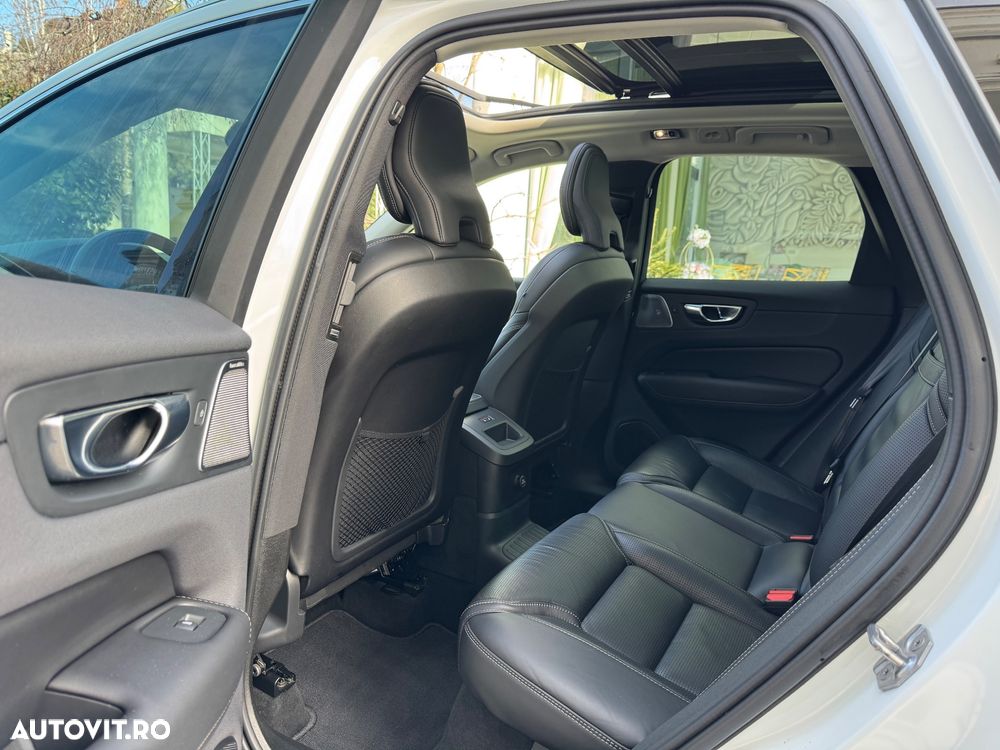 Volvo XC 60 Recharge T8 Twin Engine eAWD Inscription - 15