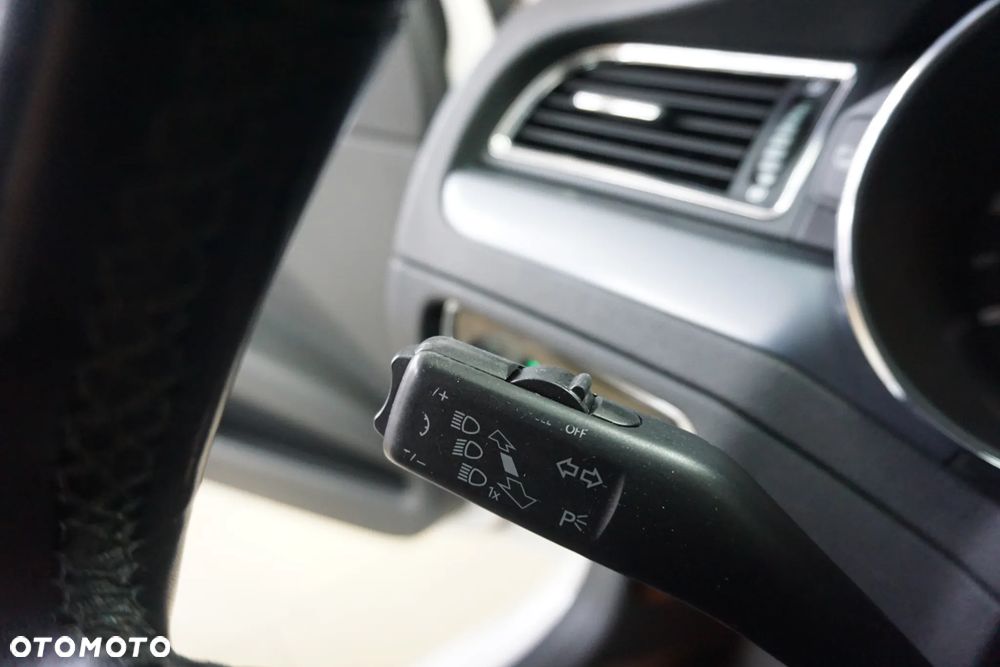 Skoda Superb 2.0 TDI Ambition - 31