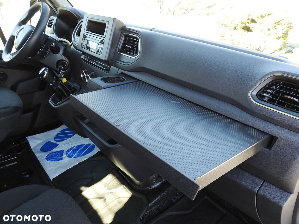 Renault MASTER WYWROTKA PODWÓJNA KABINA DOKA 6 MIEJSC TEMPOMAT KLIMATYZACJA LEDY BLIŹNIACZE KOŁA  130KM - 32