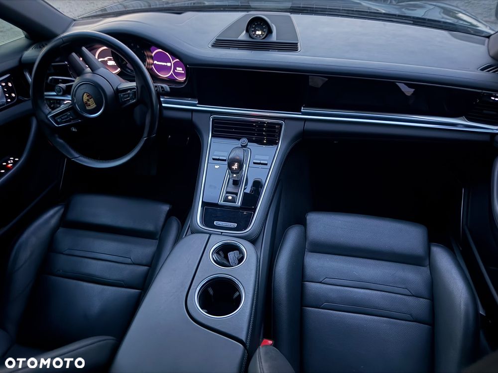 Porsche Panamera 4S E-Hybrid - 16