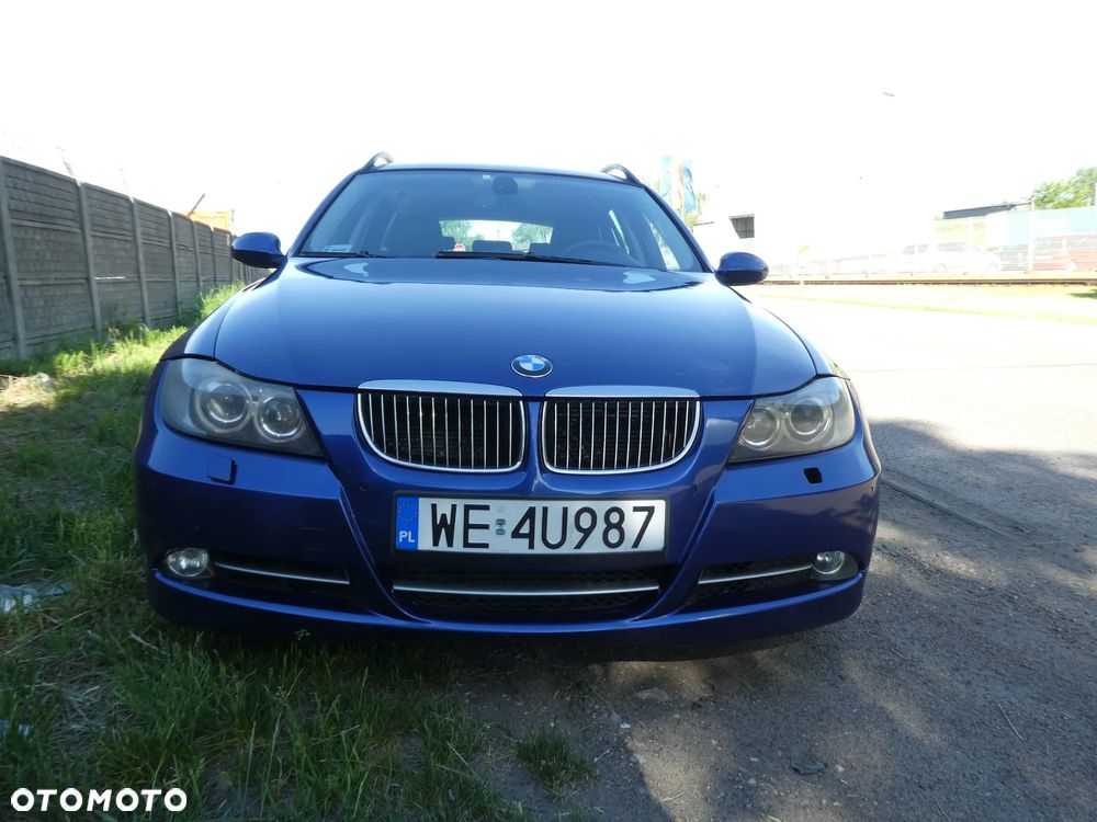 BMW Seria 3 335i xDrive - 1