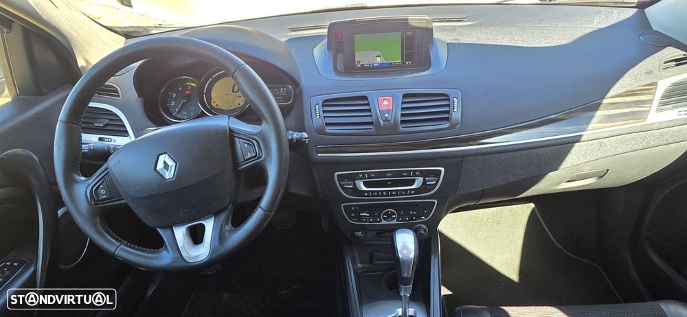 Renault Mégane Sport Tourer 1.5 dCi Dynamique S EDC - 10