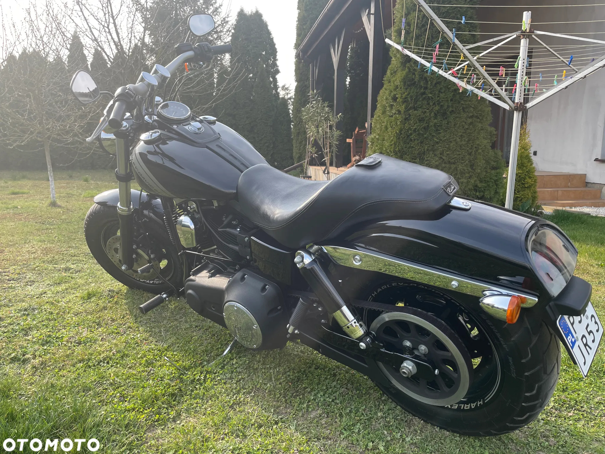 Harley-Davidson Dyna Fat Bob - 2