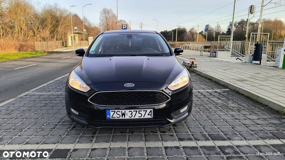 Ford Focus 1.0 EcoBoost Trend - 3