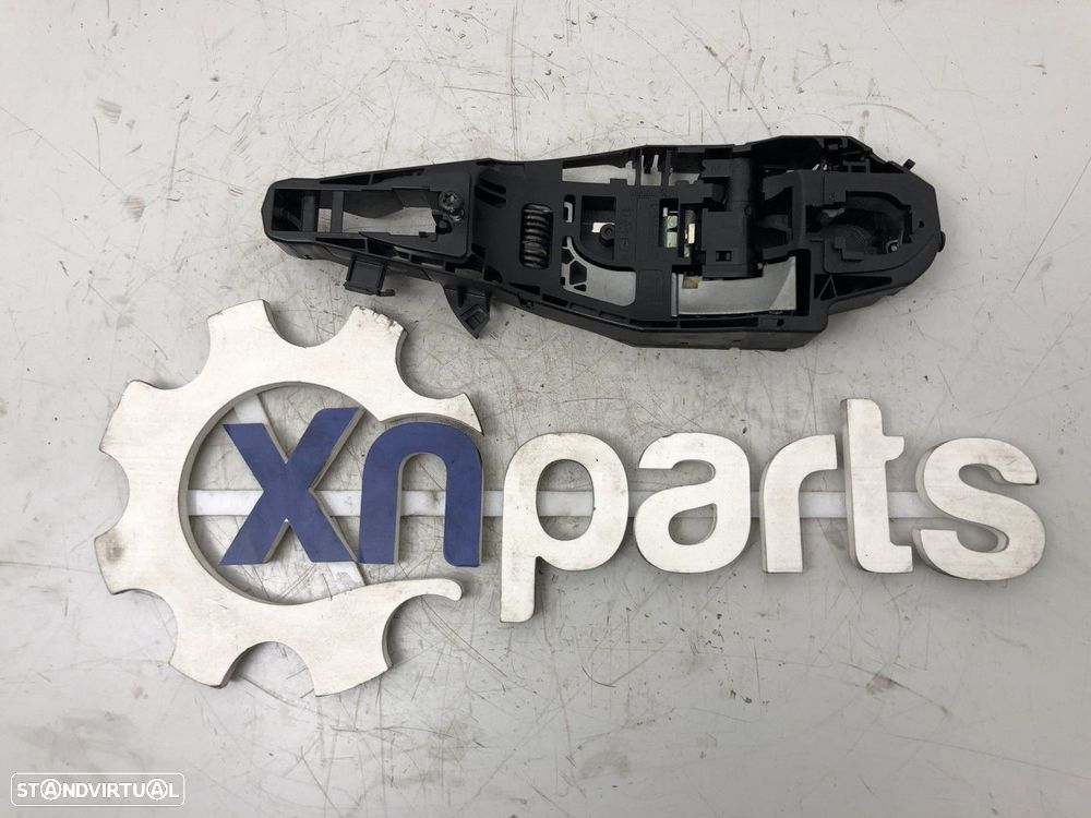 PUXADOR DA PORTA Frente Esq Usado PEUGEOT 3008 (M_) 1.5 BlueHDi 130 | 02.18 -  R... - 1