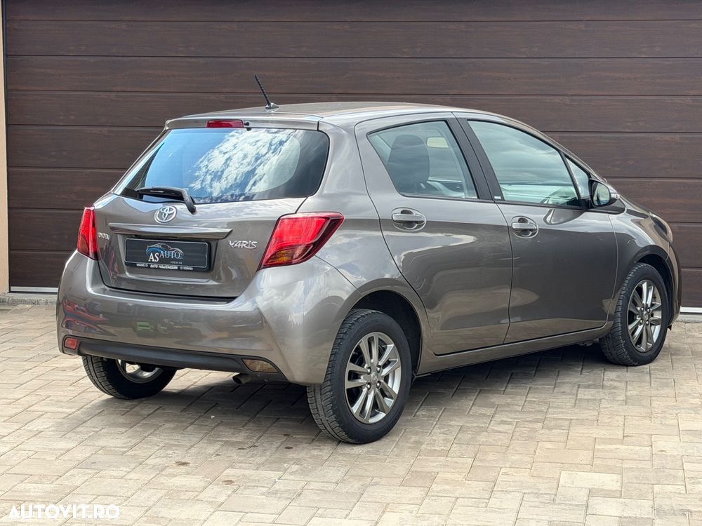 Toyota Yaris 1.3 VVT-i Terra Edition - 5