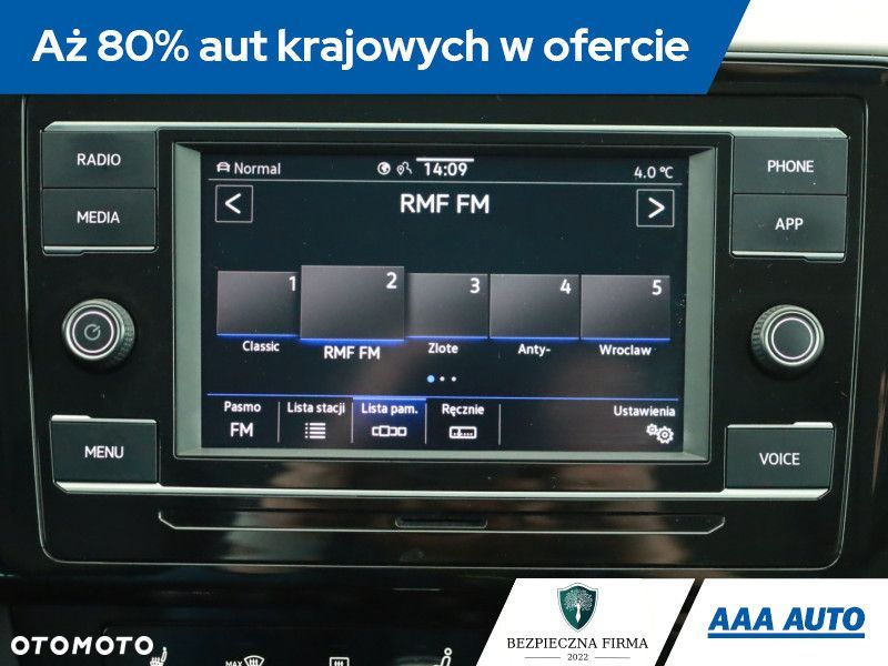 Volkswagen Passat Variant - 11