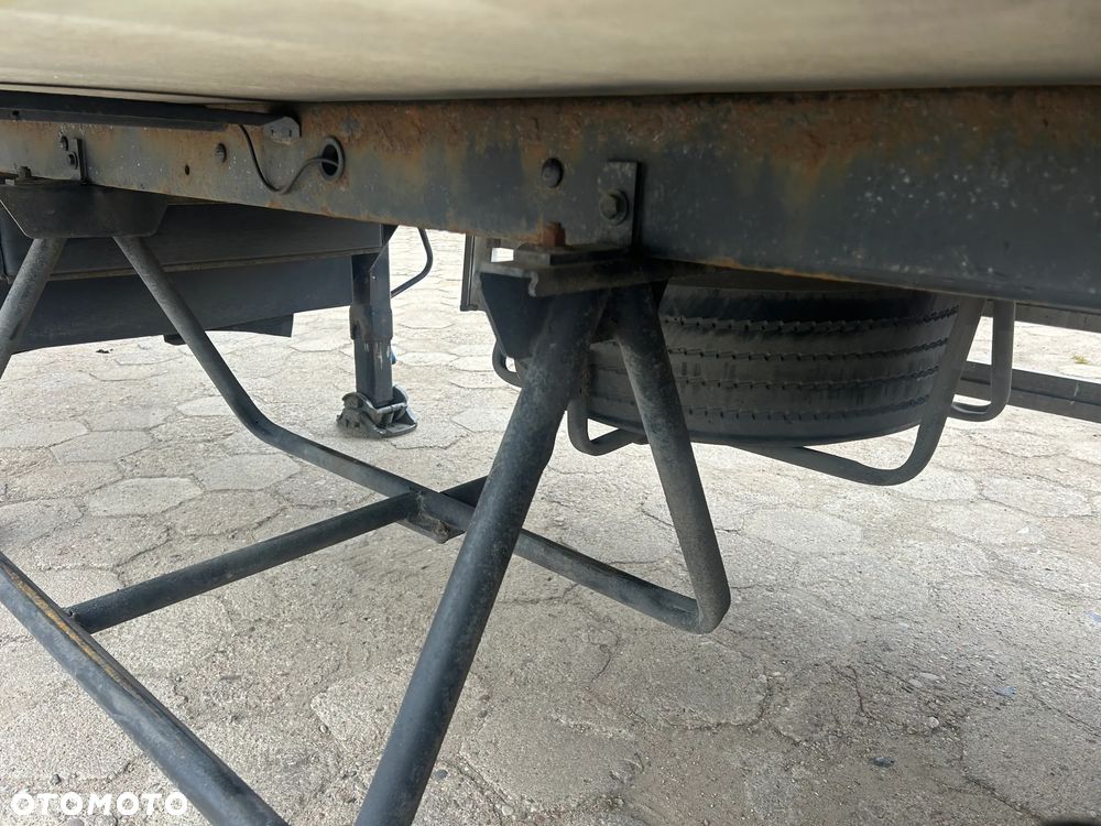 Schmitz Cargobull LAMBERET THERMO KING SL / GRUBA ŚCIANA 7 CM / OŚ PODNOSZONA / SPRAWNA CHŁODZI i GRZEJE BEZ PROBLEMU / HAMULCE TARCZOWE / 2007 ROK !! - 15