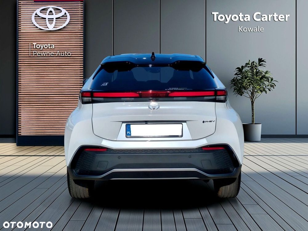 Toyota C-HR 2.0 PHEV Dynamic Force Executive - 5