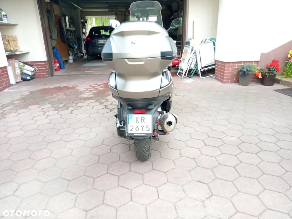 Peugeot Metropolis - 6