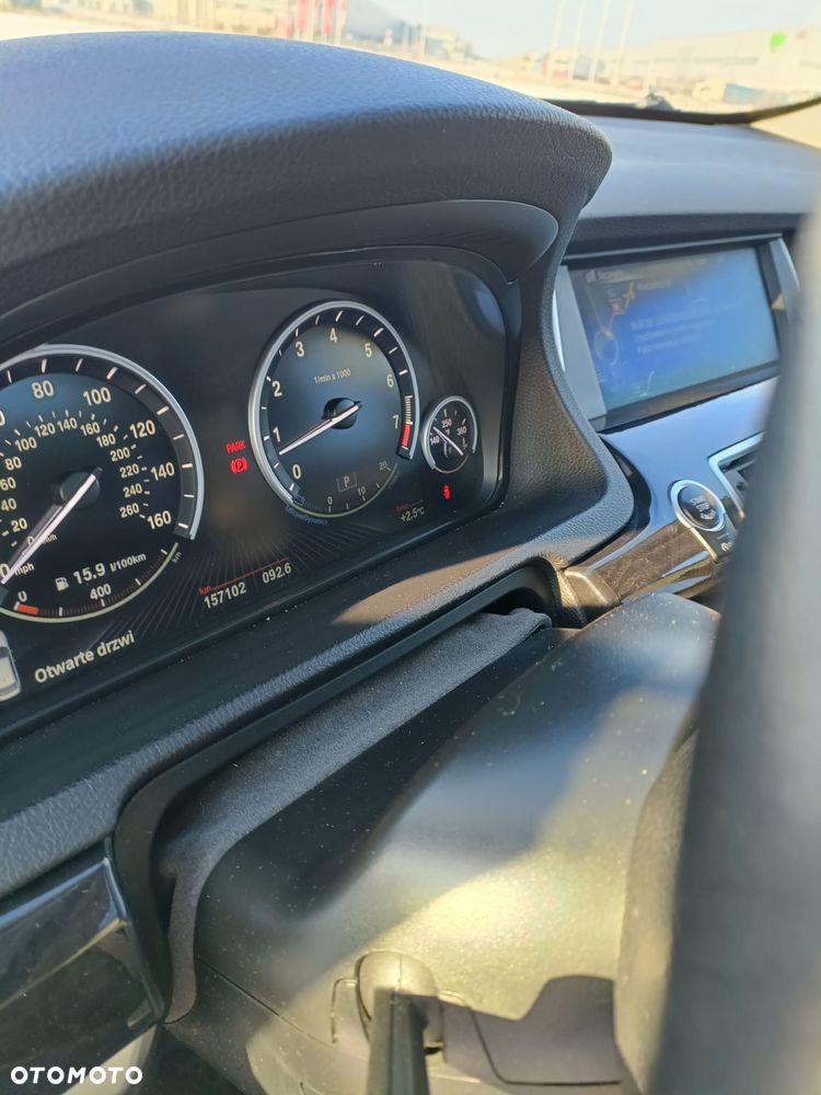 BMW 5GT 535i Luxury Line - 13