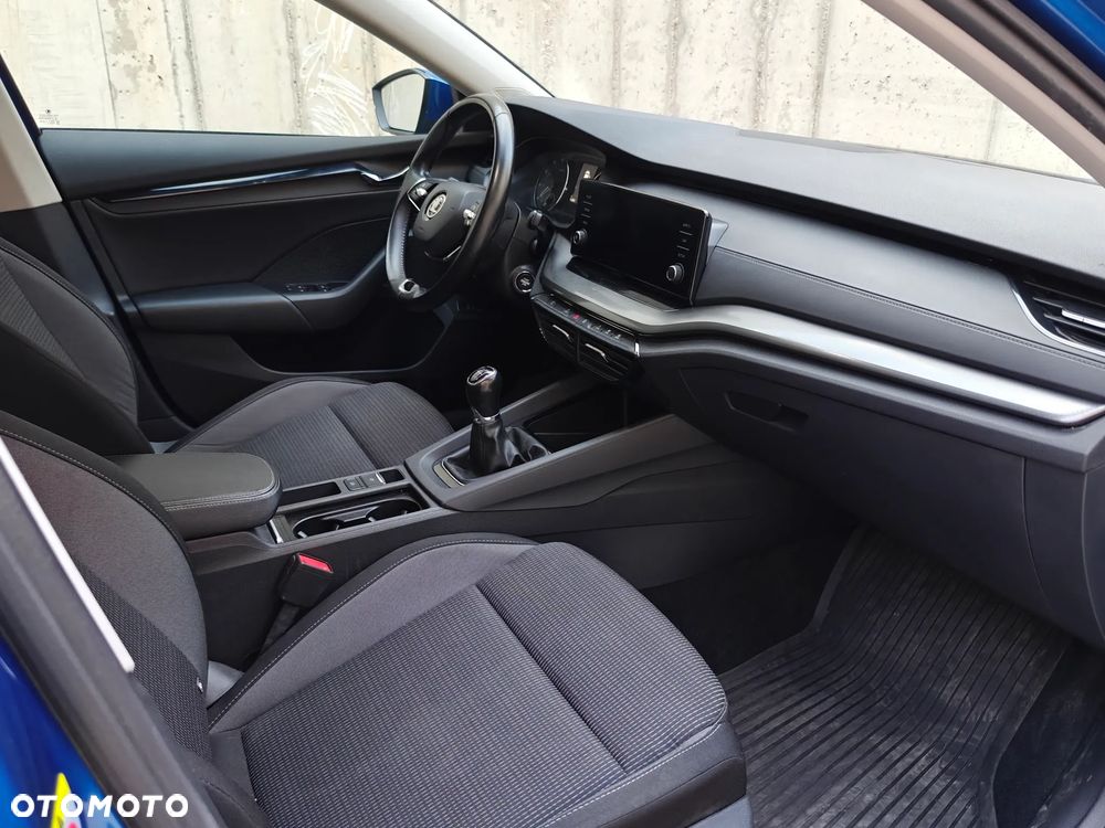 Skoda Octavia 1.5 TSI ACT Ambition - 4