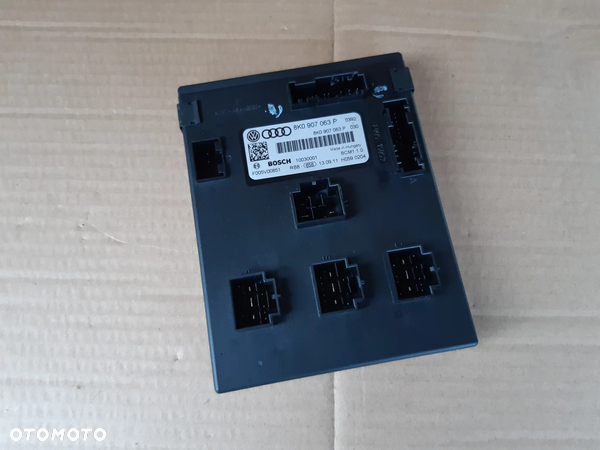 AUDI A4 B8 MODUŁ STEROWNIK KOMFORTU 8K0907063P