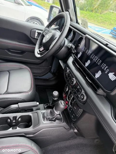 Jeep Wrangler Unlimited GME 2.0 Turbo Rubicon - 12