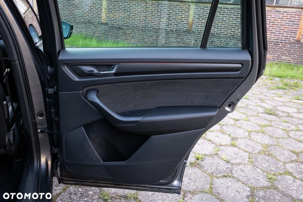Skoda Kodiaq 2.0 TSI 4x4 Sportline DSG - 16