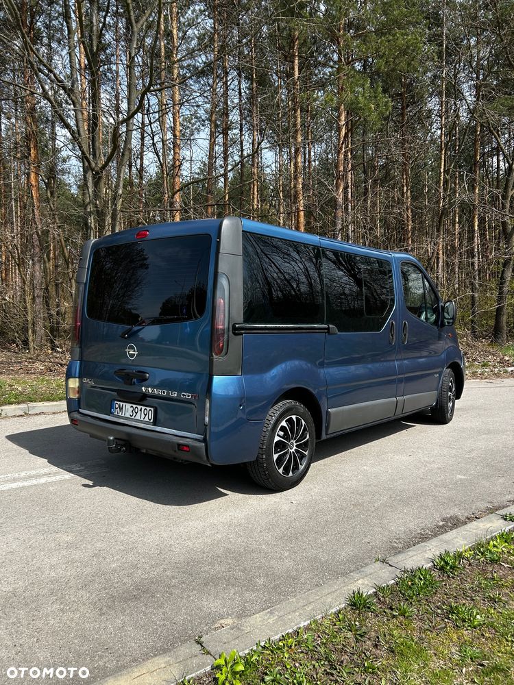 Opel Vivaro - 3