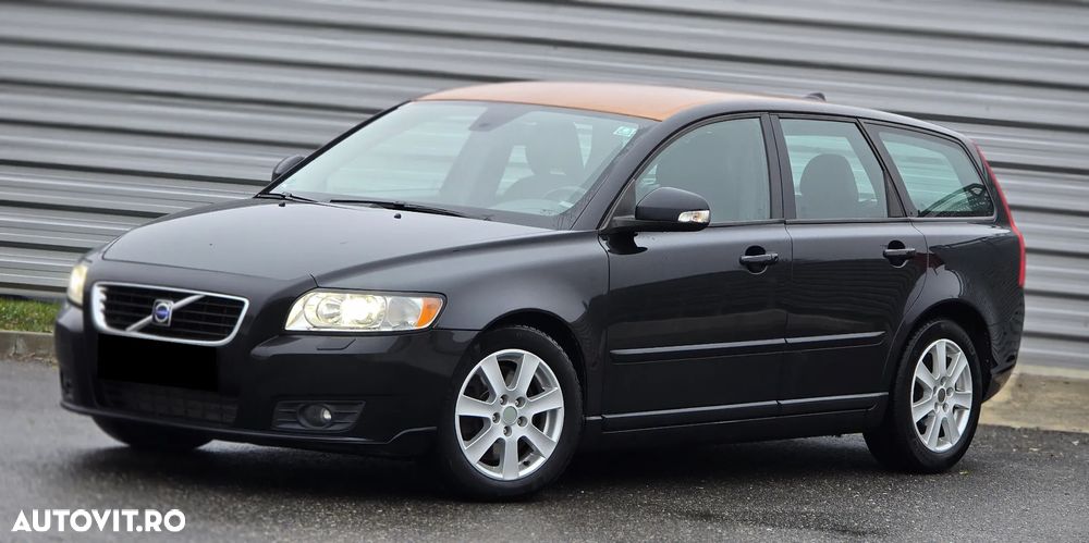 Volvo V50 2.0D DPF Powershift Momentum - 2