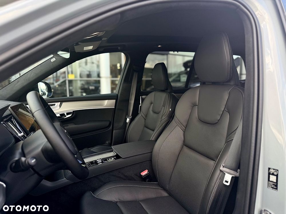 Volvo XC 90 B5 B AWD Ultra Black Edition 7os - 6