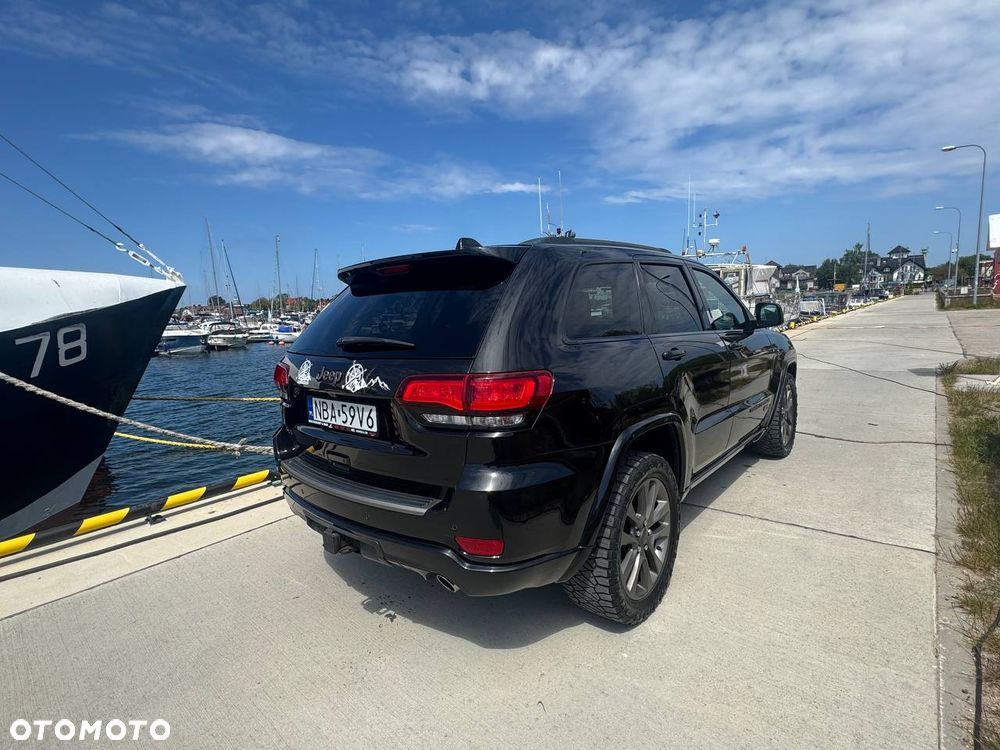 Jeep Grand Cherokee - 4