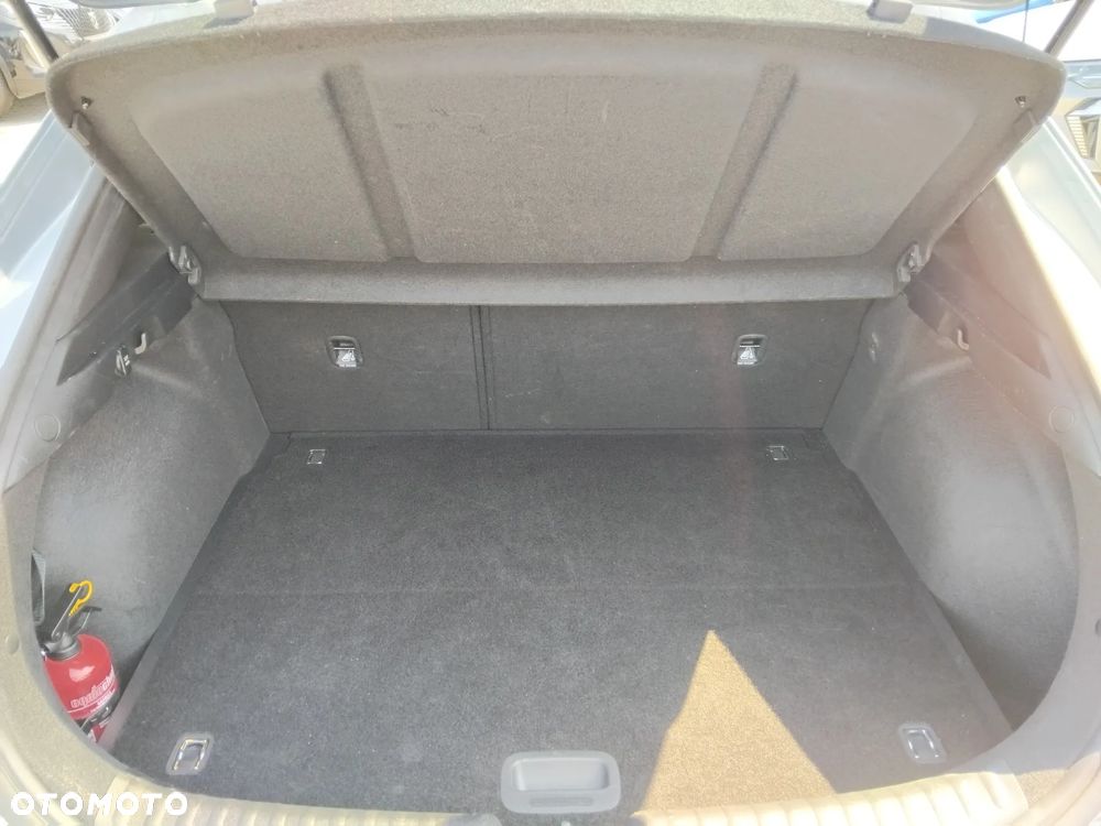 Kia XCeed 1.5 T-GDI M DCT - 25