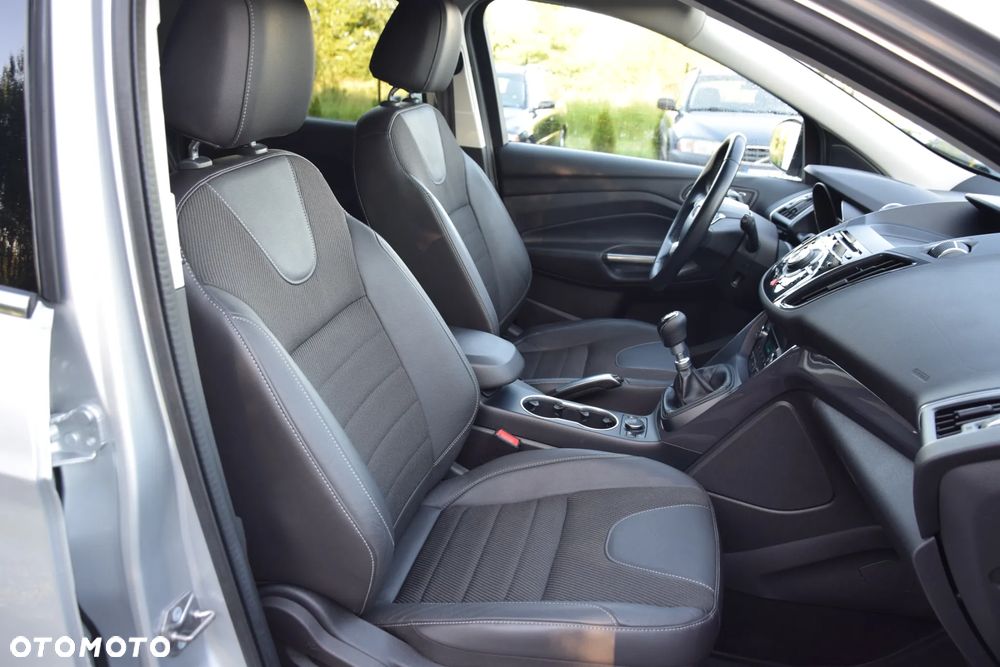 Ford Kuga 2.0 TDCi 4WD Titanium - 30