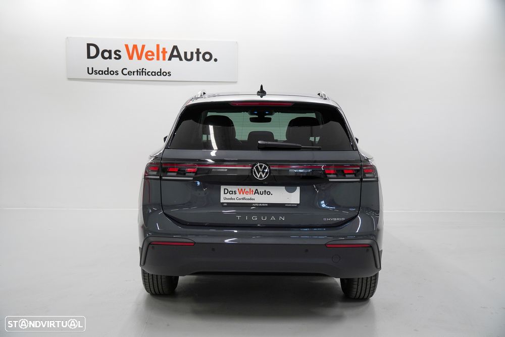 VW Tiguan - 4