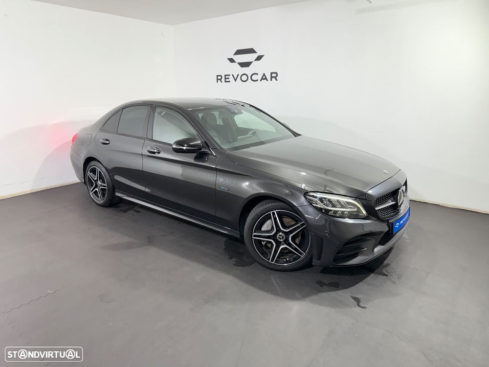 Mercedes-Benz C 300 de AMG Line
