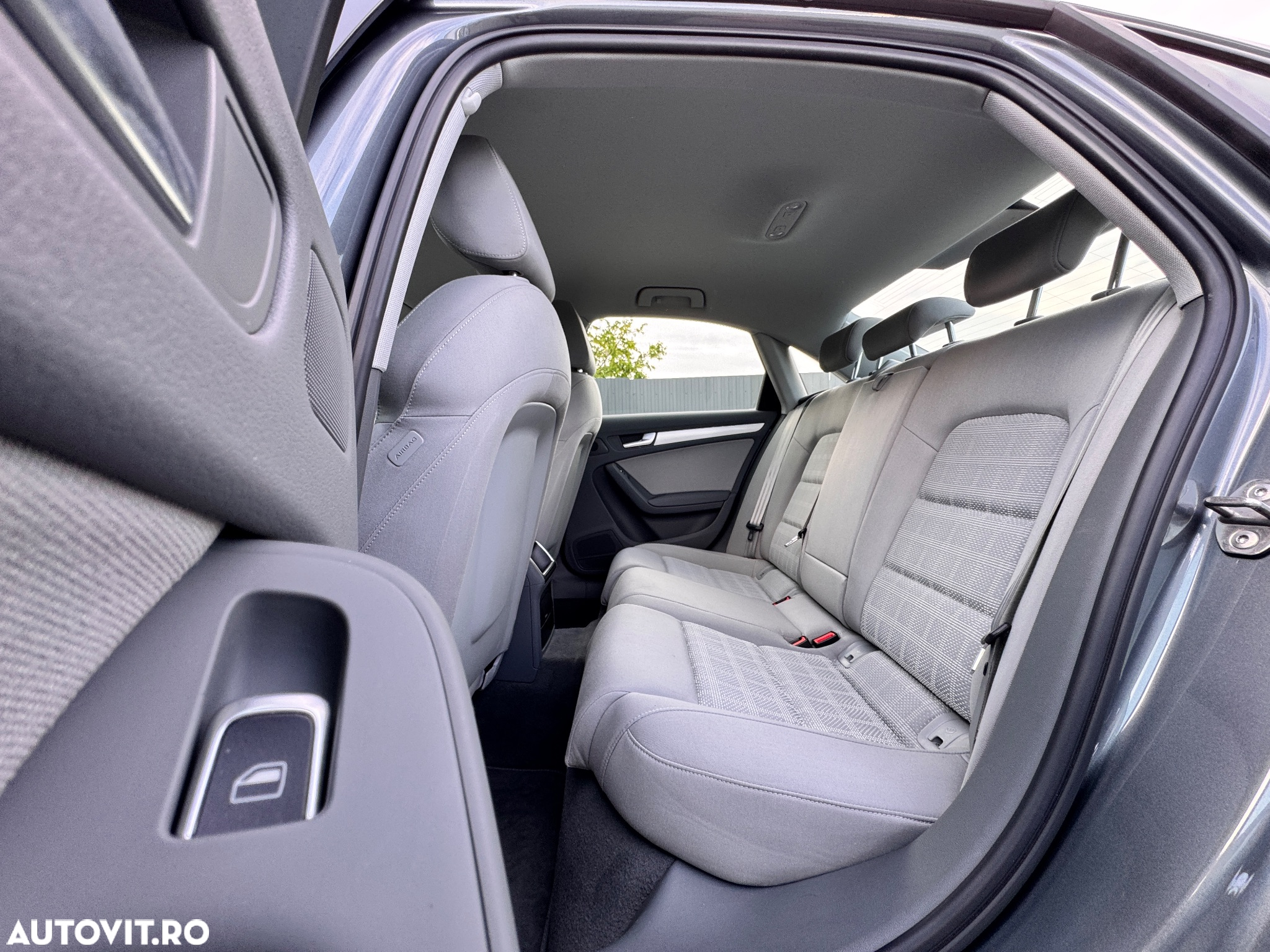 Audi A4 1.8 TFSI Multitronic Attraction - 13