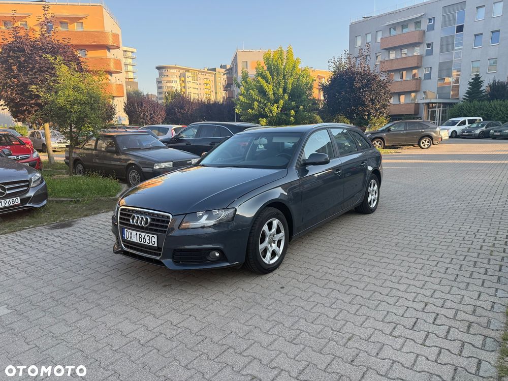 Audi A4 Avant 2.0 TDI - 13