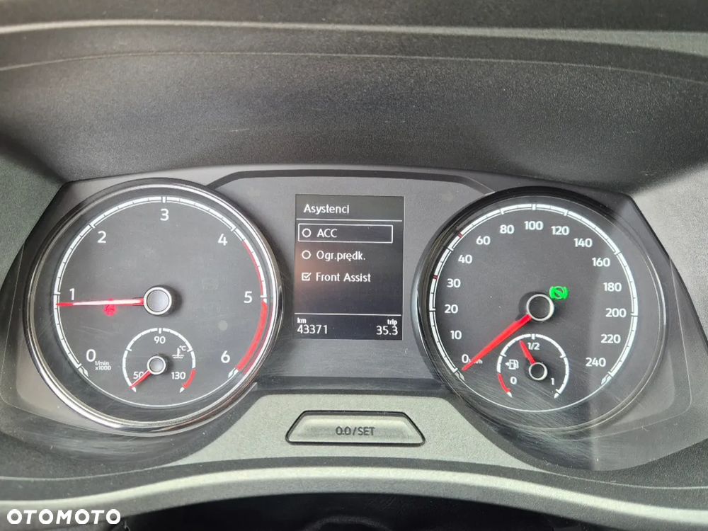 Volkswagen Transporter T6.1 DSG L2H1 Webasto LED - 16