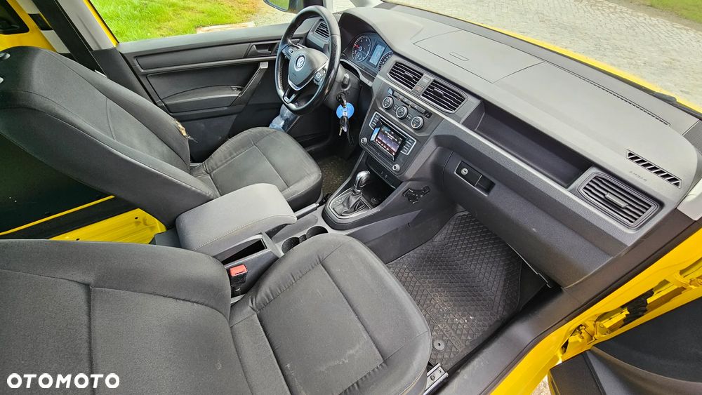 Volkswagen Caddy 2.0 TDI Comfortline 4Motion DSG - 9