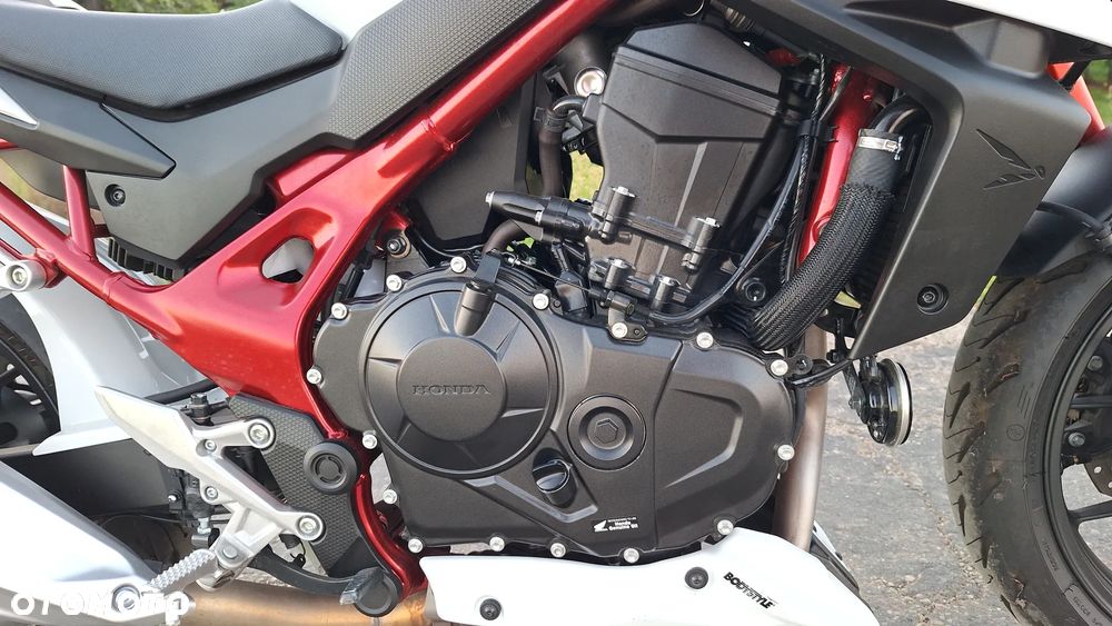 Honda Hornet - 22