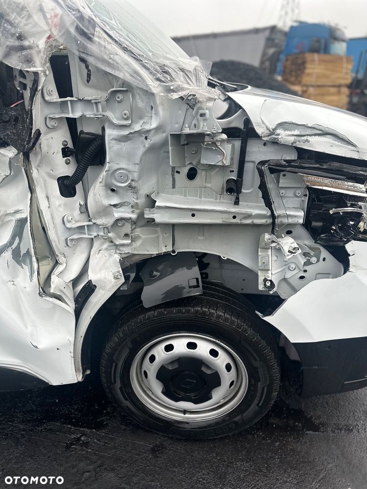 Renault Trafic - 9