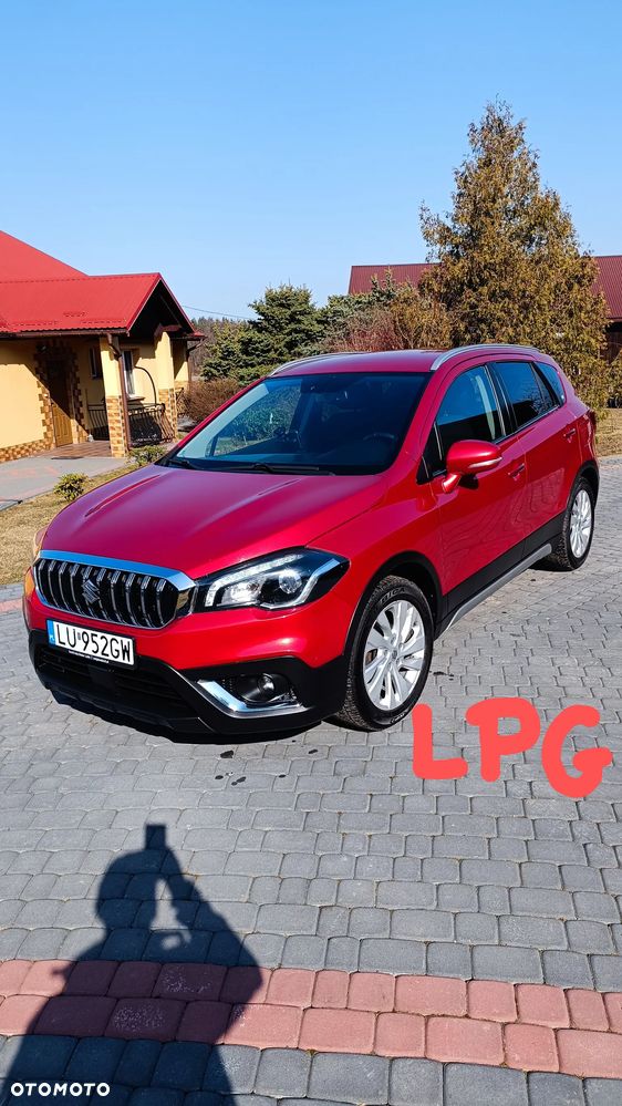Suzuki SX4 S-Cross 1.4 T Elegance Sun 4WD - 1