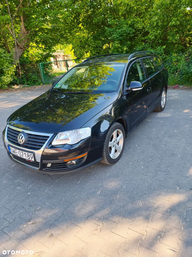 Volkswagen Passat 2.0 TDI Individual - 1