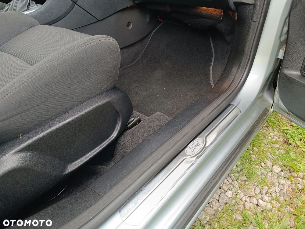 Ford Mondeo 2.0 T Titanium S MPS6 - 36