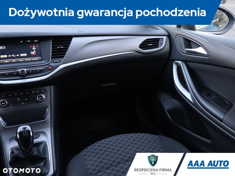 Opel Astra - 10